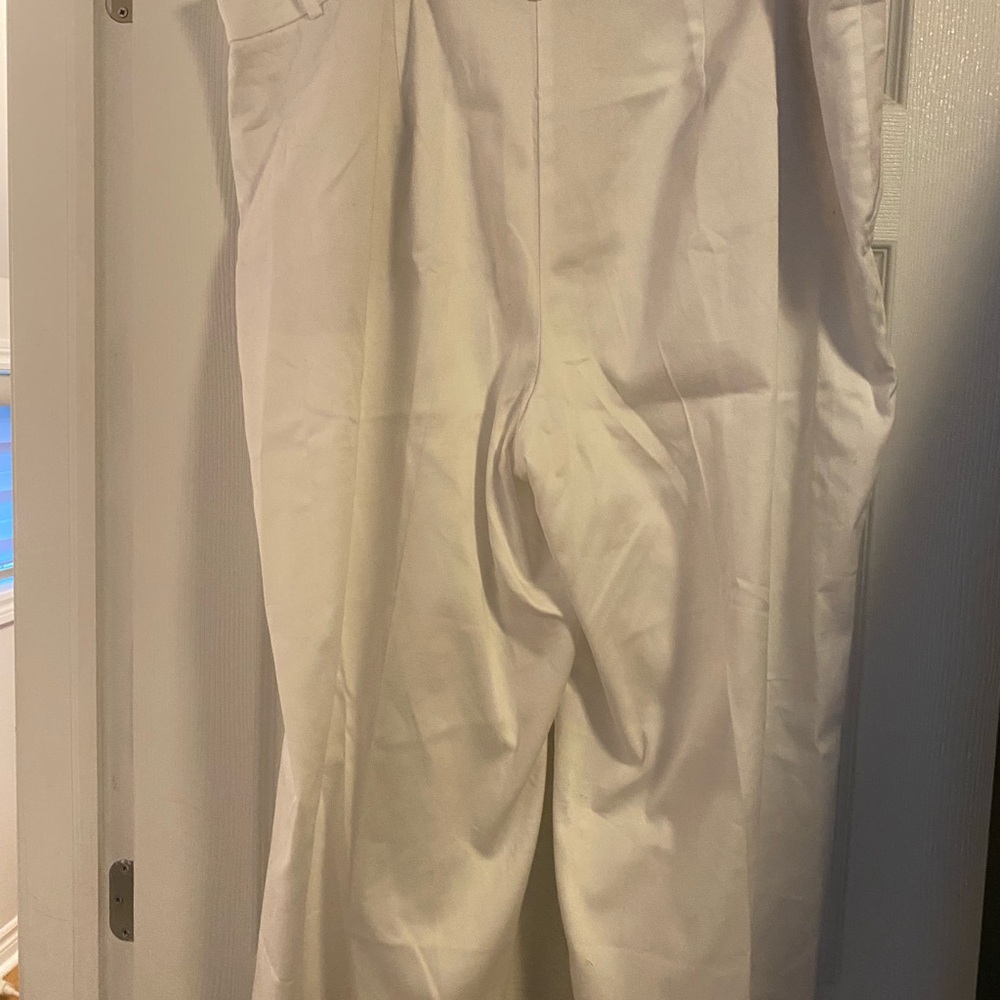 NWOT Vera Wang White Capri Pant Size 20W - Picture 3 of 4